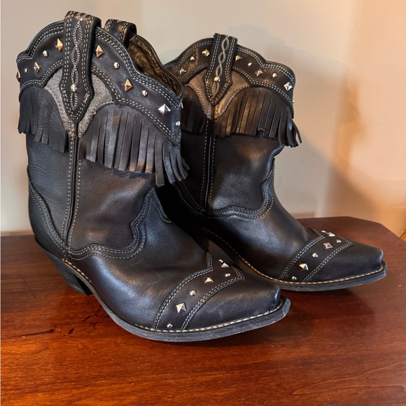 Women’s Leather Black Fringe Western Ankle Boots by Rocking Country - Picture 1 of 10